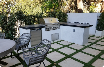Outdoor Kitchens