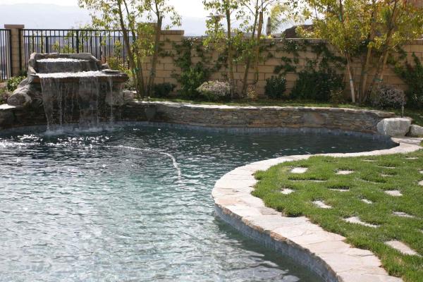 /images/photo-gallery/freeform-pools/tuckerpool.1812111709550.jpg